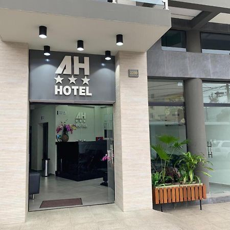 Ah Hotel Santa Cruz de La Sierra Luaran gambar